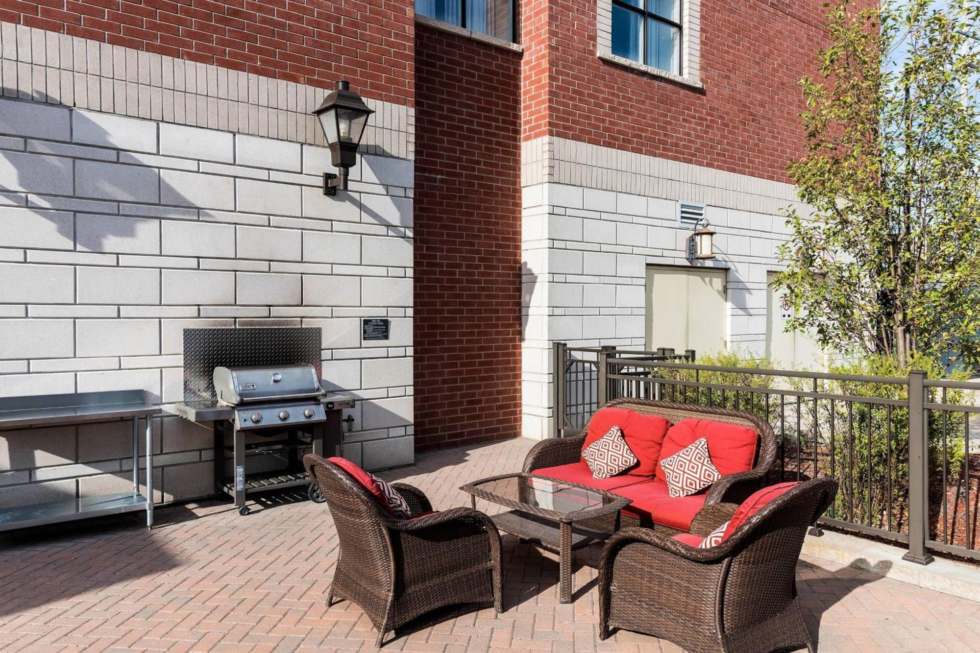 Residence Inn By Marriott Ottawa Airport Esterno foto